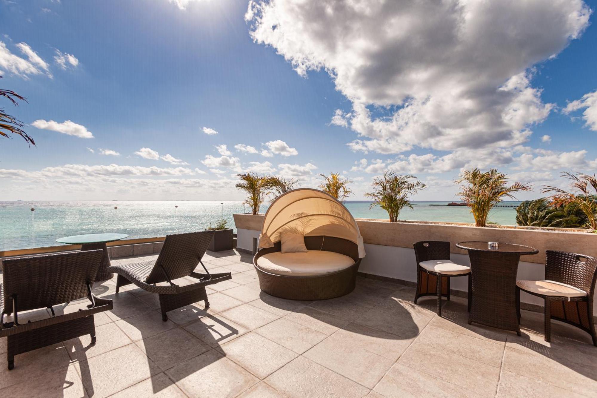 Ocean Plaza By Zamá Homes Playa del Carmen