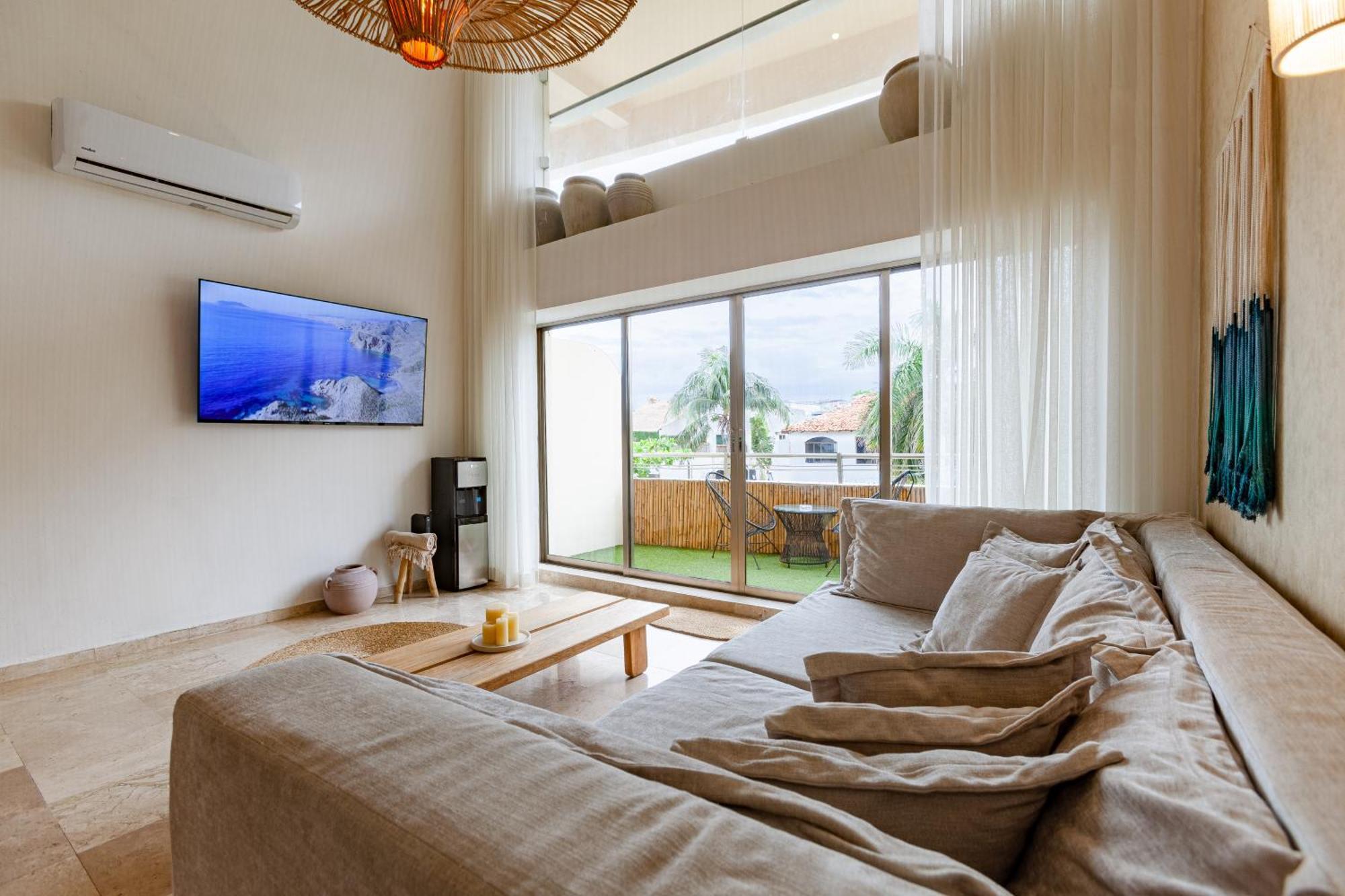 Ocean Plaza By Zamá Homes Playa del Carmen